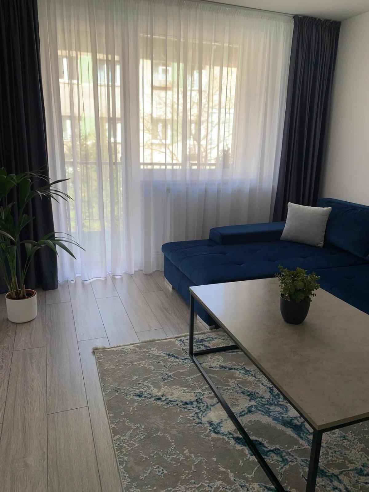 Rose Apartment Пьятра-Нямц Экстерьер фото